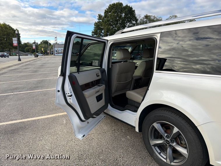 image for item DT3072 2011 Ford Flex SUV