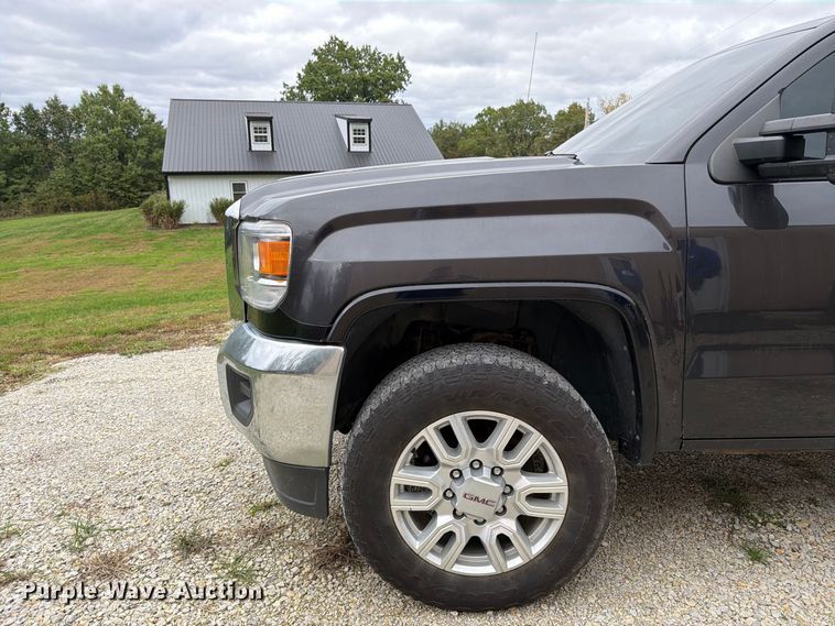 image for item DT3074 2016 GMC Sierra 3500HD Ext. Cab utility bed pickup truck
