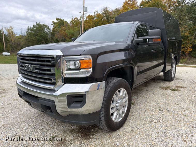 image for item DT3074 2016 GMC Sierra 3500HD Ext. Cab utility bed pickup truck