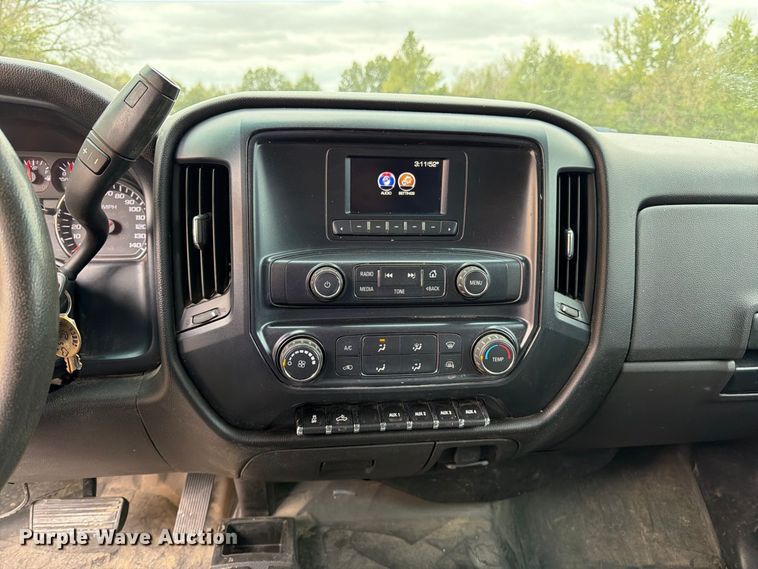 image for item DT3074 2016 GMC Sierra 3500HD Ext. Cab utility bed pickup truck