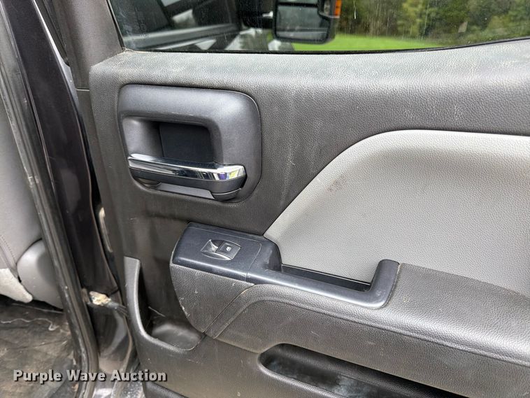 image for item DT3074 2016 GMC Sierra 3500HD Ext. Cab utility bed pickup truck