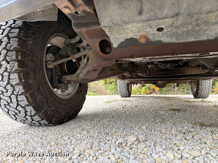 image for item DT3075 1992 Chevrolet K1500 pickup truck