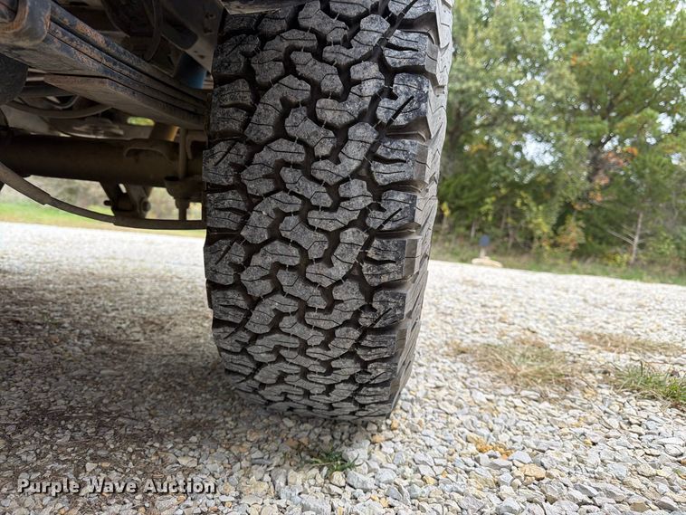 image for item DT3075 1992 Chevrolet K1500 pickup truck