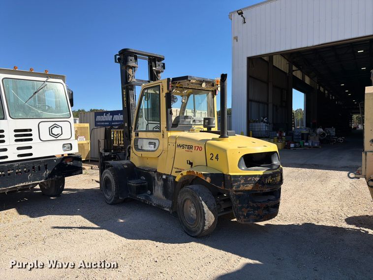 image for item DT3077 2019 Hyster H170FT forklift
