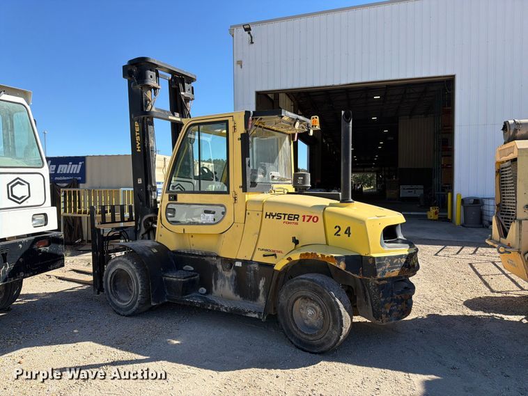 image for item DT3077 2019 Hyster H170FT forklift