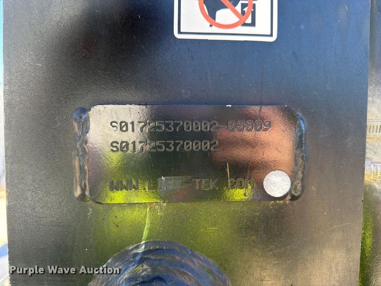 image for item DT3077 2019 Hyster H170FT forklift