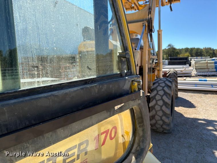 image for item DT3077 2019 Hyster H170FT forklift