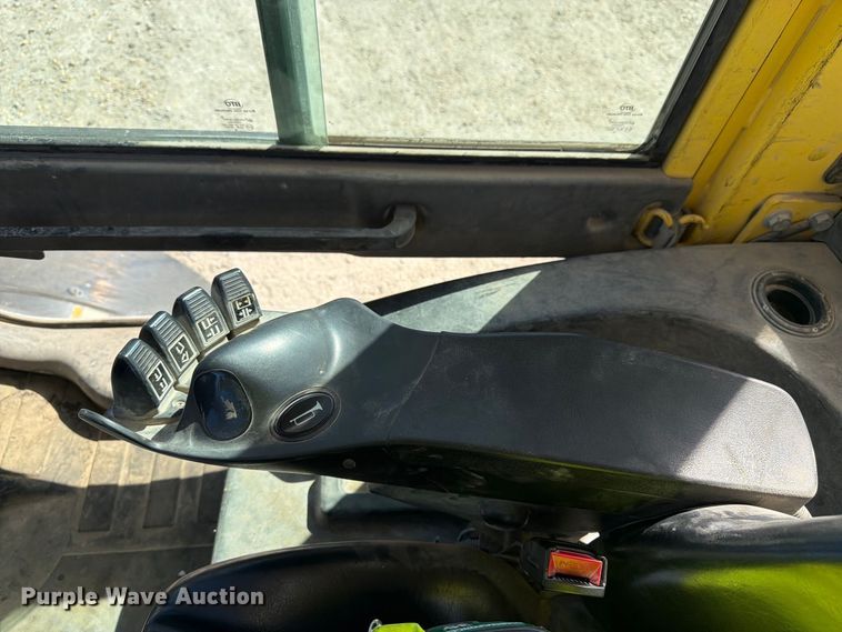 image for item DT3077 2019 Hyster H170FT forklift