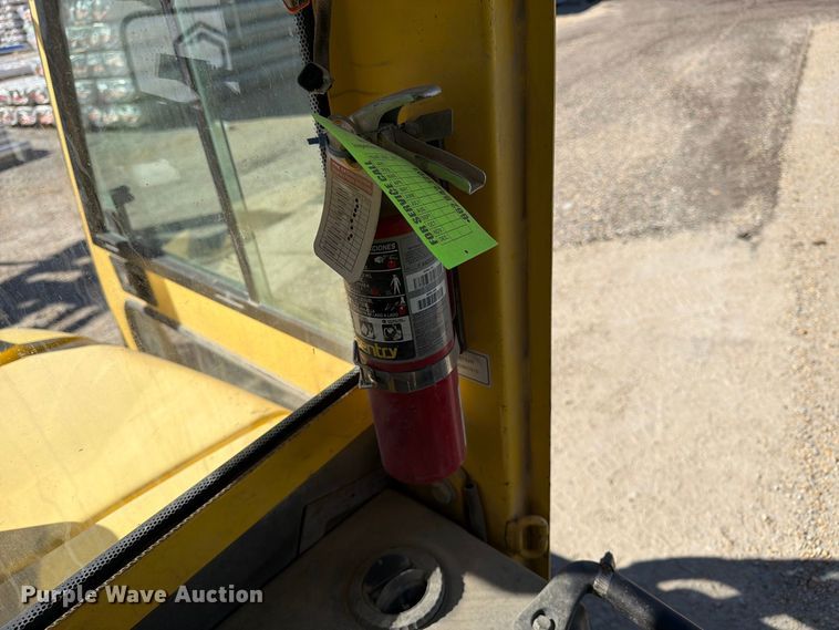 image for item DT3077 2019 Hyster H170FT forklift