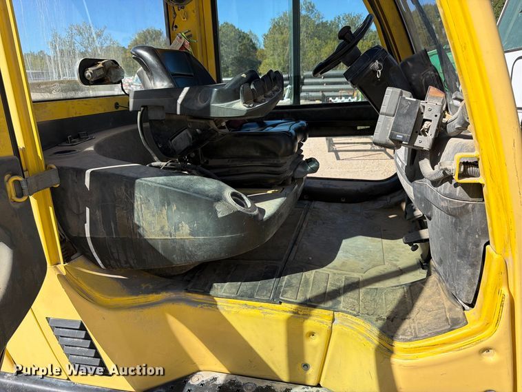 image for item DT3077 2019 Hyster H170FT forklift