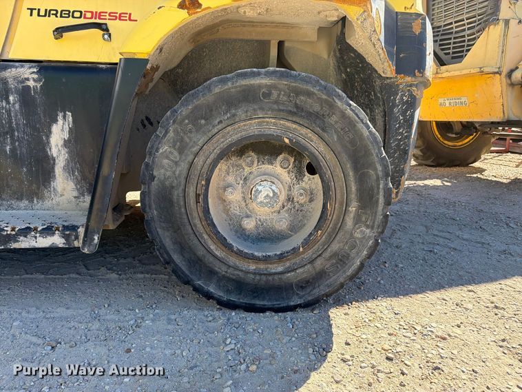 image for item DT3077 2019 Hyster H170FT forklift