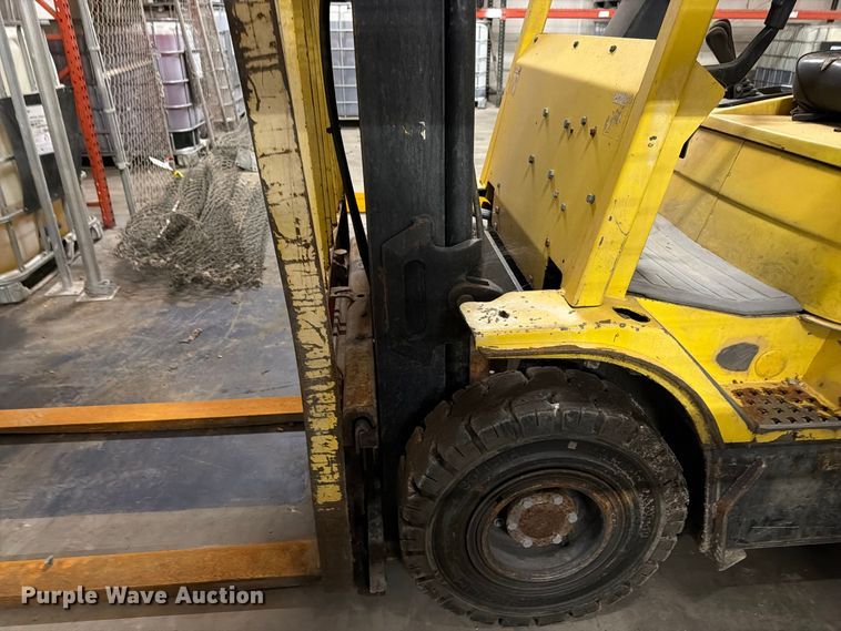 image for item DT3078 Hyster M2622 forklift