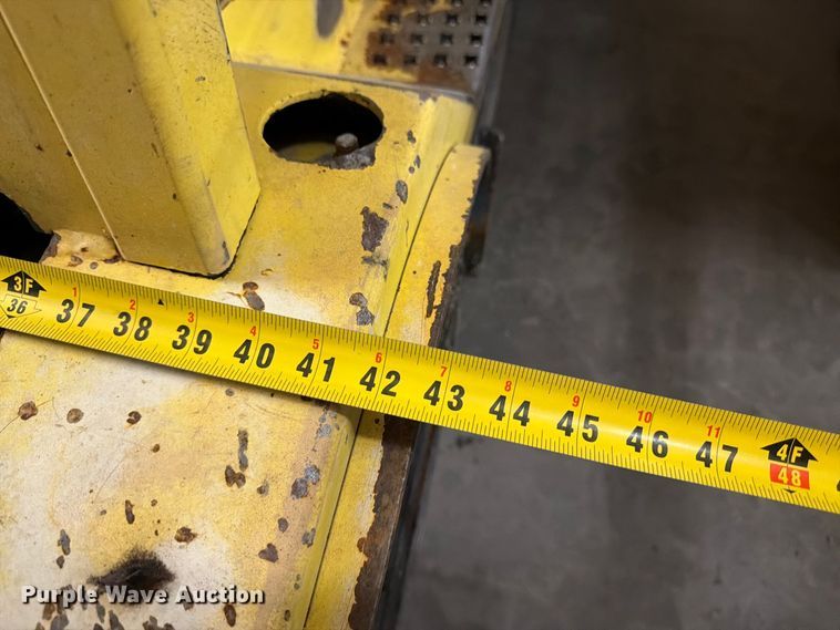 image for item DT3078 Hyster M2622 forklift