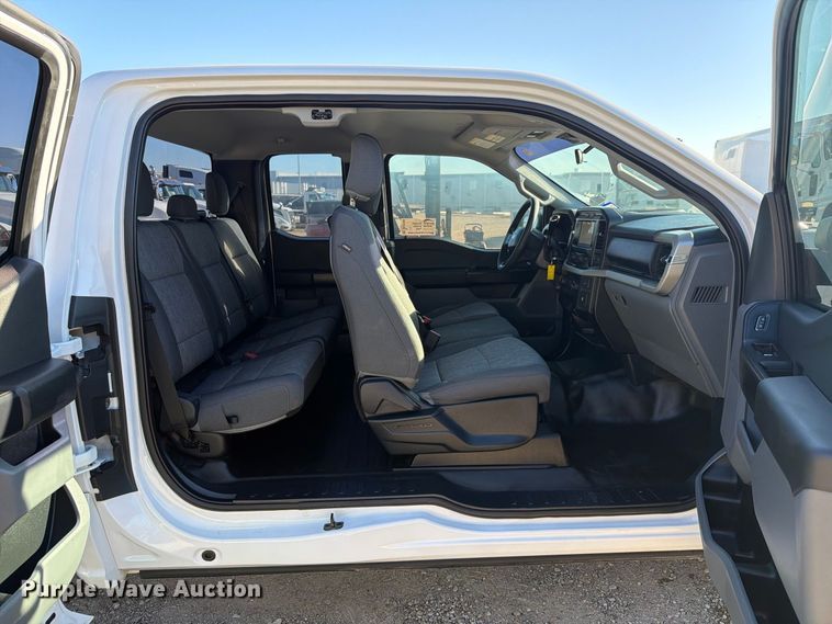 image for item DU3146 2021 Ford F150 Ext. Cab pickup truck