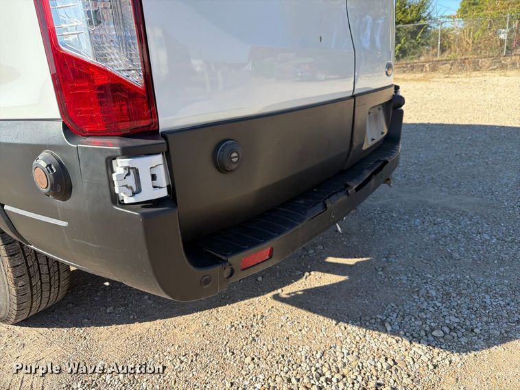 image for item DU3147 2019 Ford Transit van
