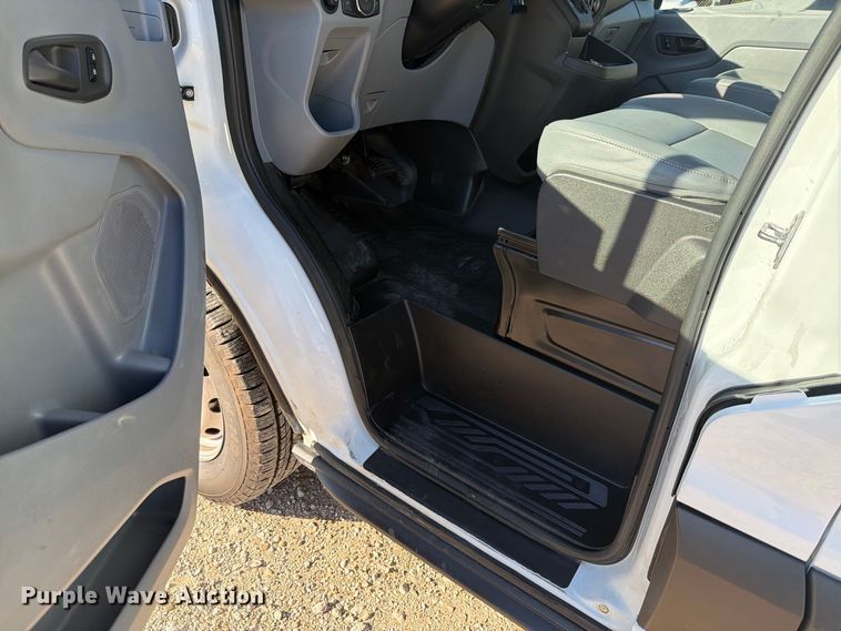 image for item DU3147 2019 Ford Transit van