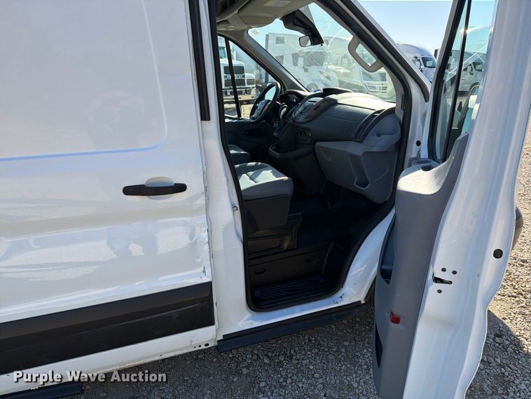 image for item DU3147 2019 Ford Transit van