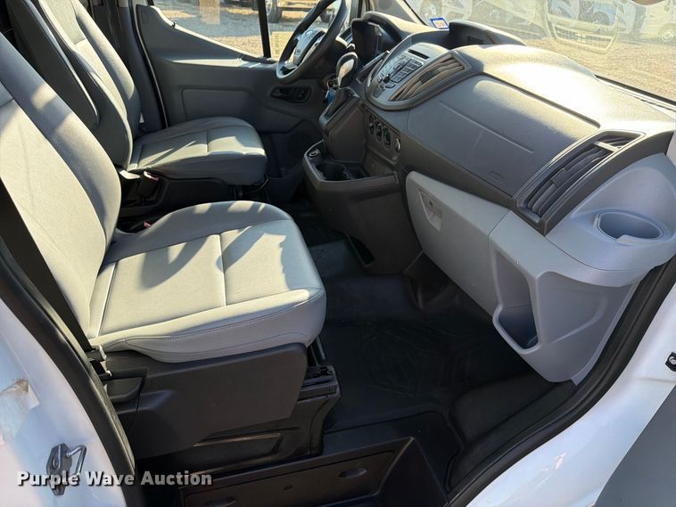 image for item DU3147 2019 Ford Transit van