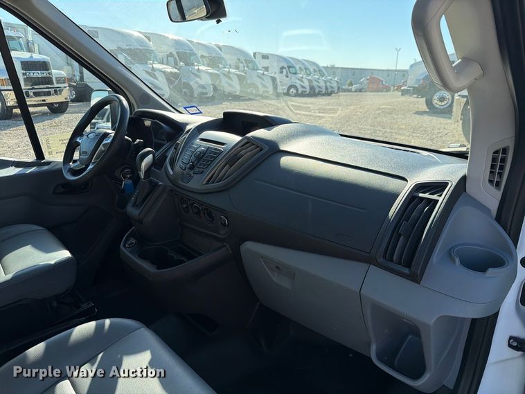 image for item DU3147 2019 Ford Transit van