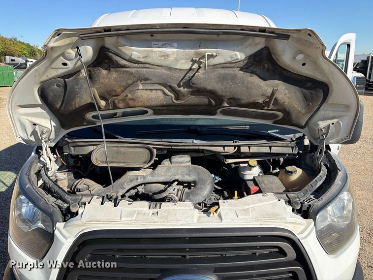 image for item DU3147 2019 Ford Transit van