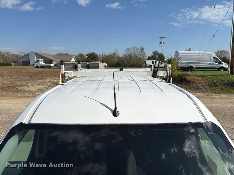image for item DU8027 2017 Ford Transit Connect van