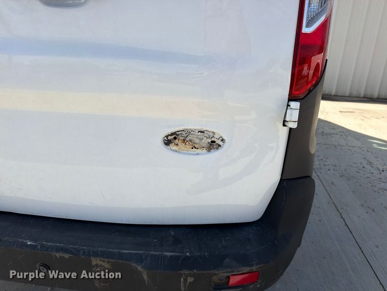 image for item DU8027 2017 Ford Transit Connect van