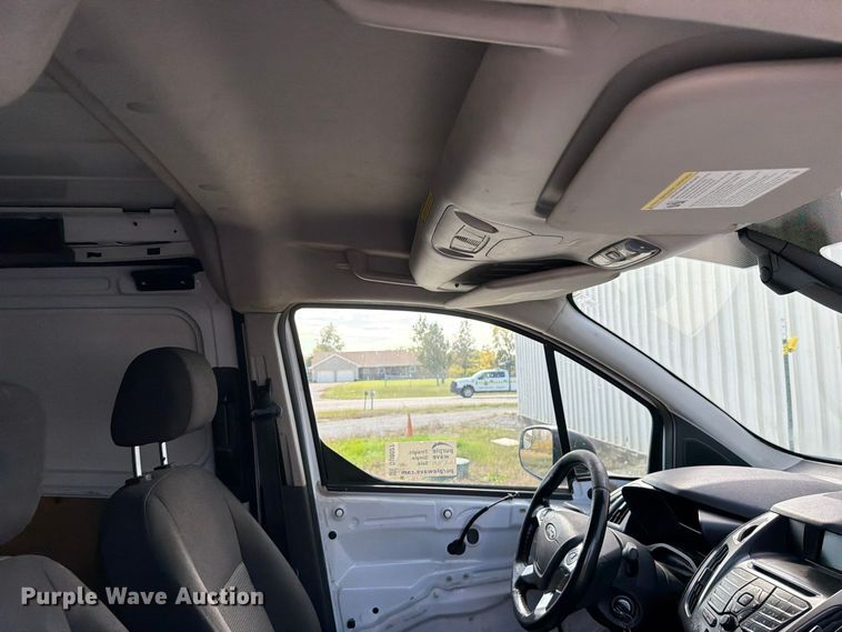 image for item DU8027 2017 Ford Transit Connect van