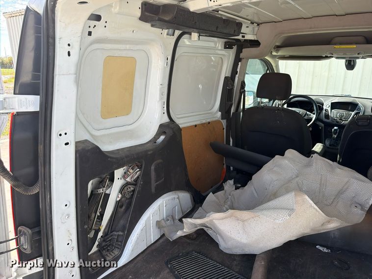 image for item DU8027 2017 Ford Transit Connect van