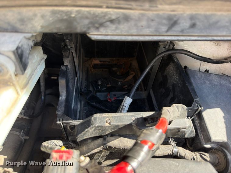 image for item DU8027 2017 Ford Transit Connect van