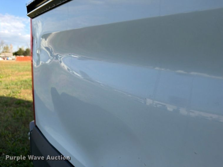 image for item DU8028 2018 Ford Transit 150 van
