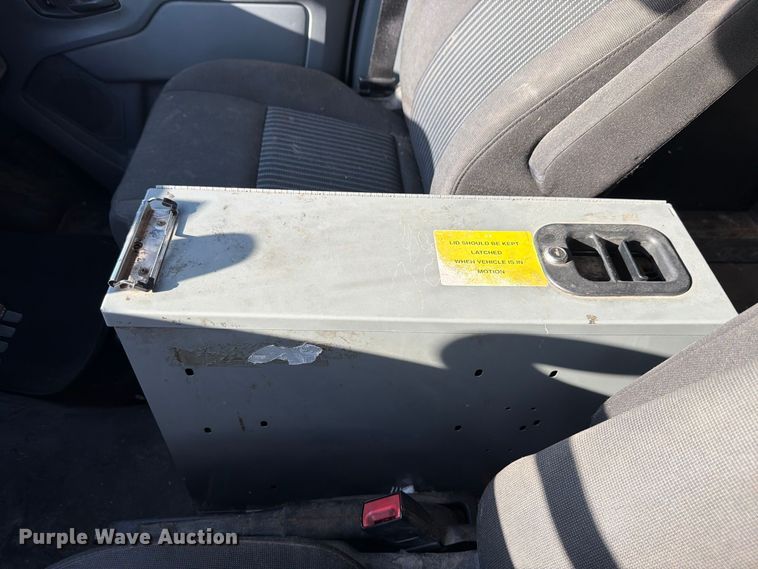 image for item DU8028 2018 Ford Transit 150 van