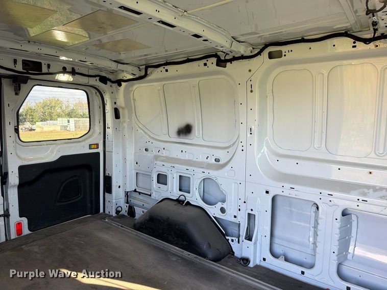 image for item DU8028 2018 Ford Transit 150 van
