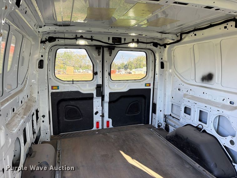 image for item DU8028 2018 Ford Transit 150 van