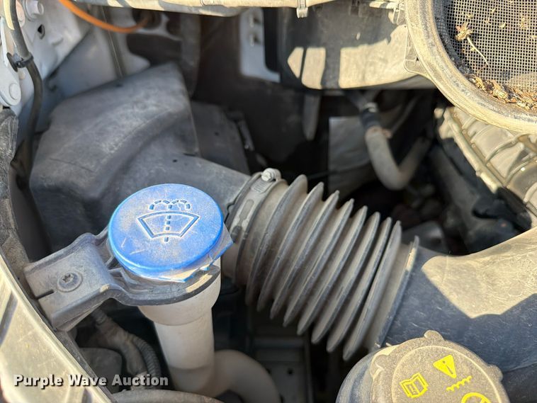 image for item DU8028 2018 Ford Transit 150 van