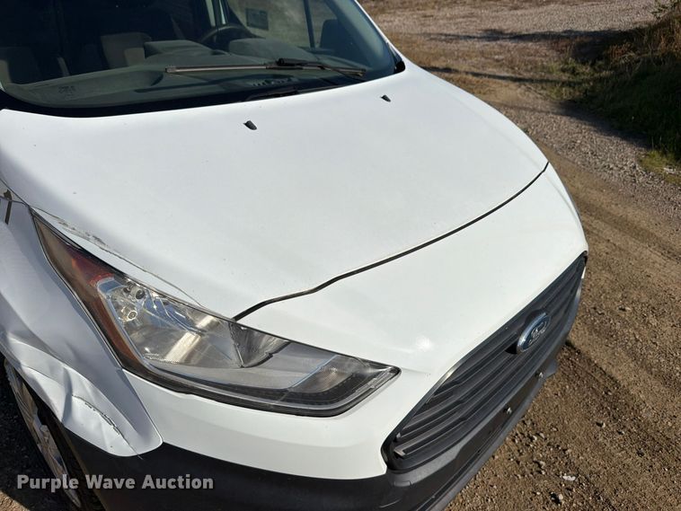 image for item DU8030 2019 Ford Transit Connect van