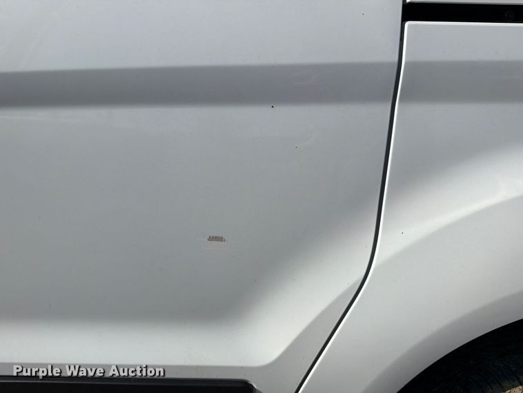 image for item DU8030 2019 Ford Transit Connect van