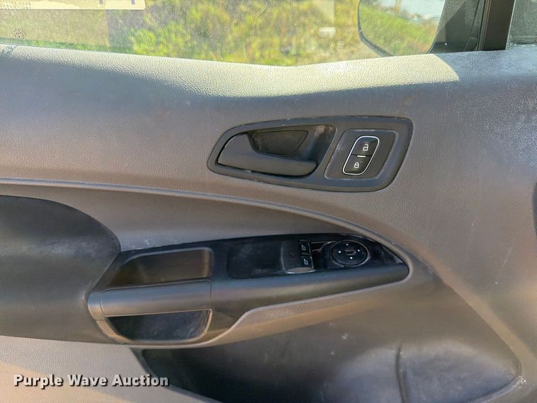 image for item DU8030 2019 Ford Transit Connect van