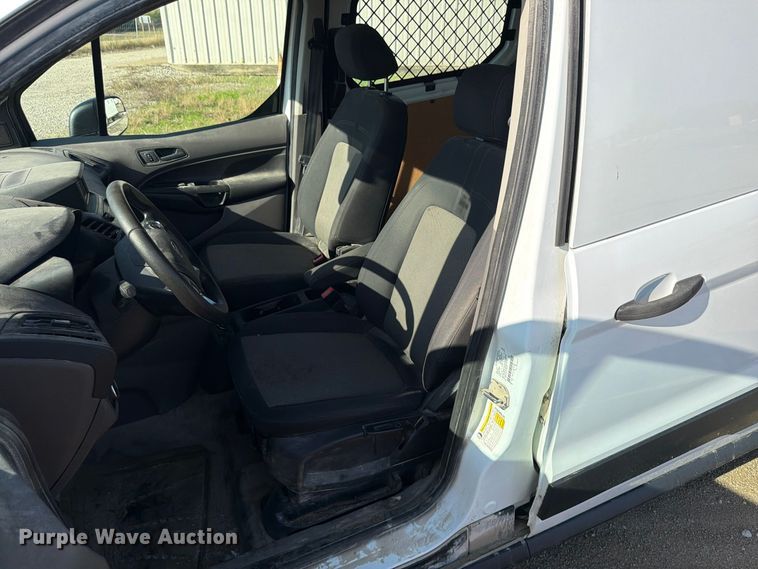 image for item DU8030 2019 Ford Transit Connect van
