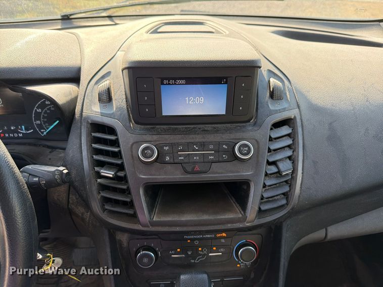 image for item DU8030 2019 Ford Transit Connect van