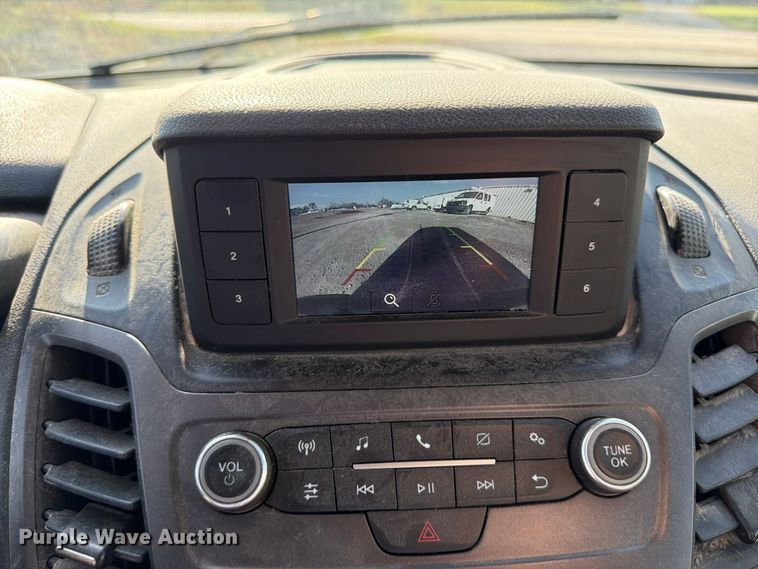 image for item DU8030 2019 Ford Transit Connect van