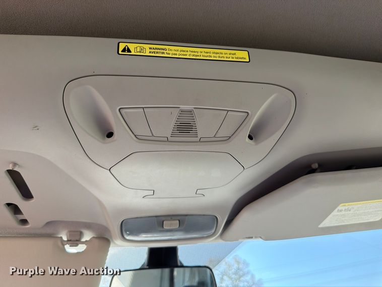 image for item DU8030 2019 Ford Transit Connect van