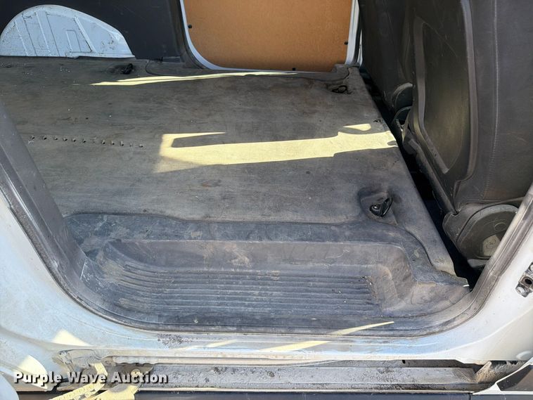 image for item DU8030 2019 Ford Transit Connect van