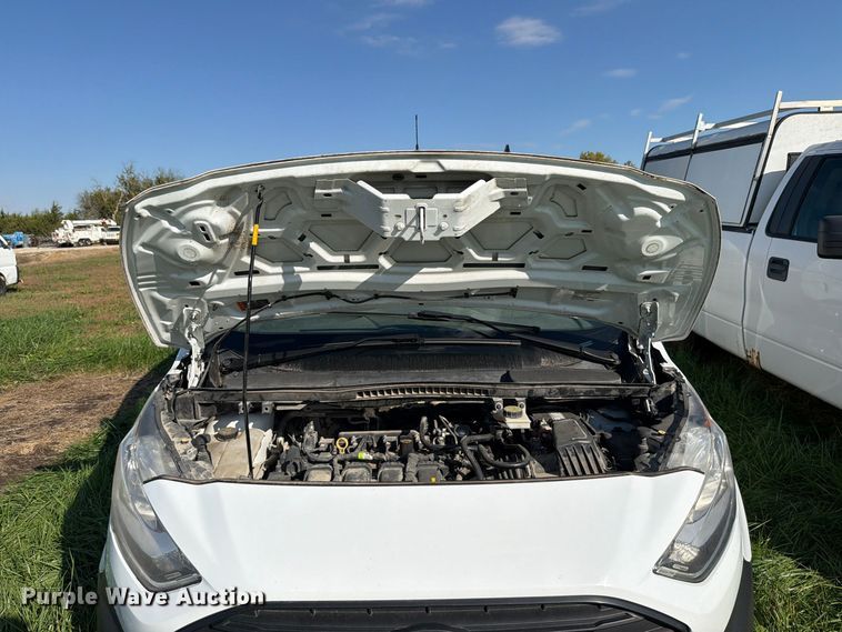 image for item DU8030 2019 Ford Transit Connect van