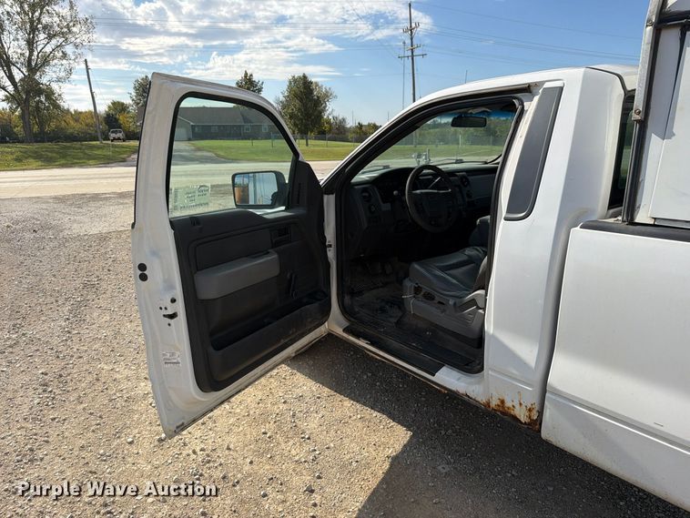 image for item DU8031 2014 Ford F150 XL pickup truck