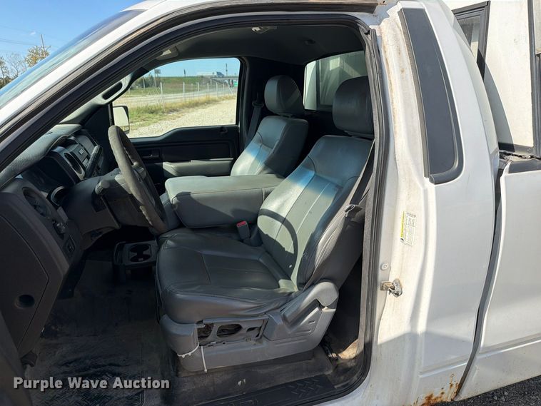 image for item DU8031 2014 Ford F150 XL pickup truck