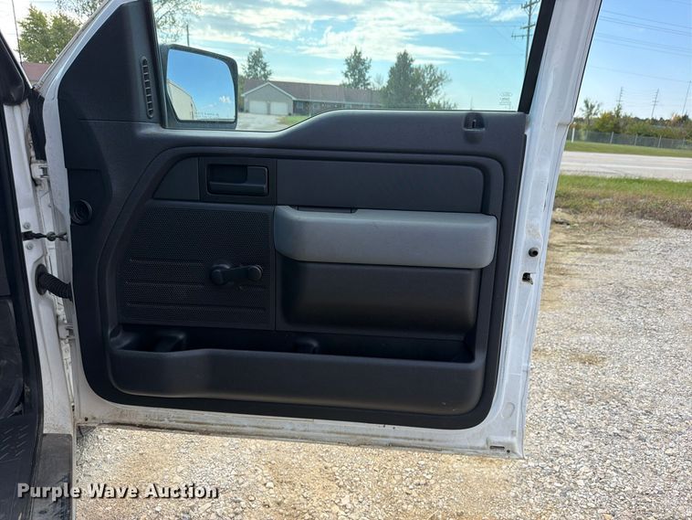 image for item DU8031 2014 Ford F150 XL pickup truck