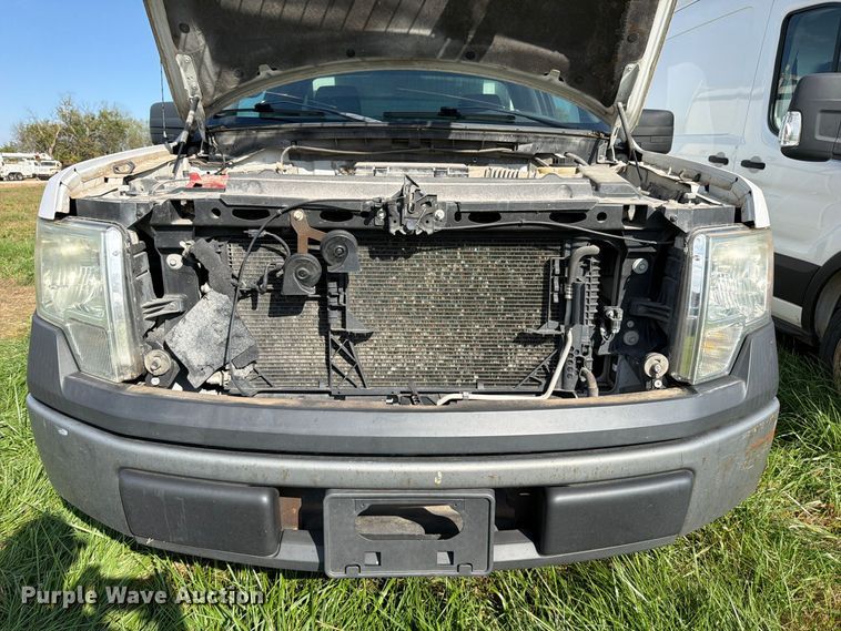 image for item DU8031 2014 Ford F150 XL pickup truck