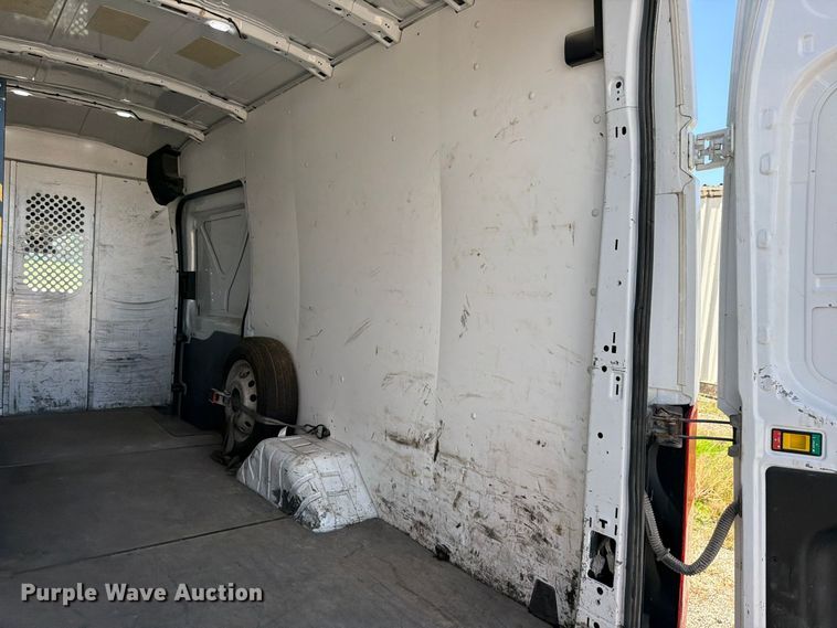 image for item DU8032 2019 Ford Transit 350 van