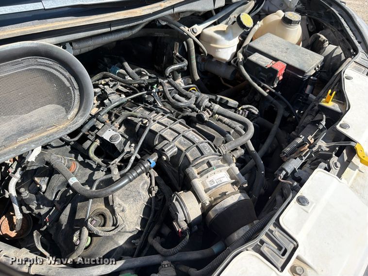image for item DU8032 2019 Ford Transit 350 van