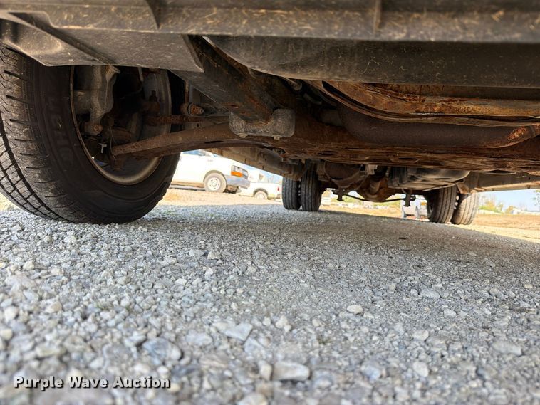 image for item DU8032 2019 Ford Transit 350 van